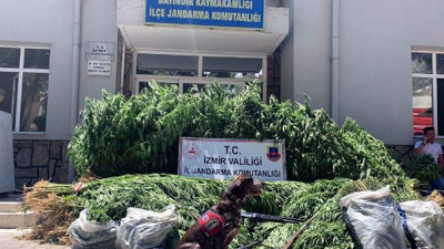 İzmir'de dronlu uyuşturucu operasyonu (11 Temmuz 2021)