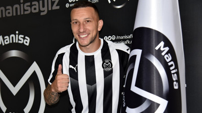 Manisa, orta saha oyuncusu Andre Sousa'yı transfer etti