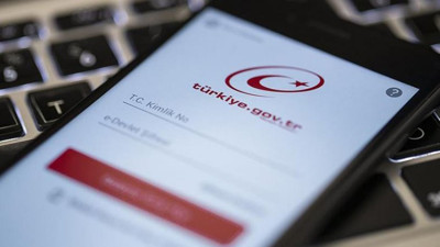 E devlette 'tek tıkla soyağacı' dönemi