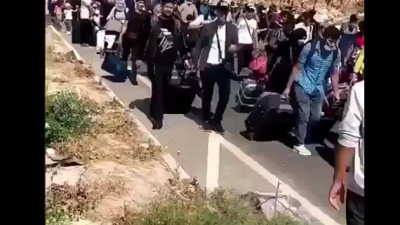 On binlerce Suriyeli tatile gidiyor. Kaçtığı ülkeye bayrama giden sığınmacı muhacir mi olur!