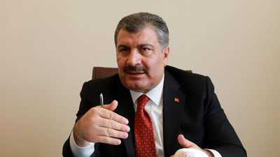 Sağlık Bakanı Fahrettin Koca telefon numarasını paylaştı