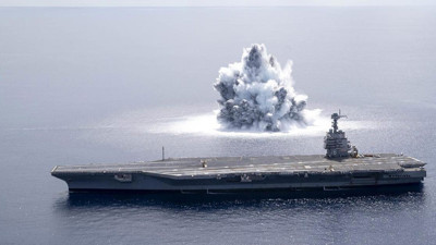 ABD Donanması’nda bir ilk