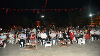 AKP “siyasi” diyerek İzmir Marşı'nı çaldırmadı MHP de destek verdi