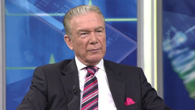 Uğur Dündar gözlerine inanamadı: Hiç inandırıcı değil