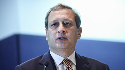 Galatasaray Başkanı Burak Elmas ilk bir ayını değerlendirdi. Transfer açıklaması yaptı!