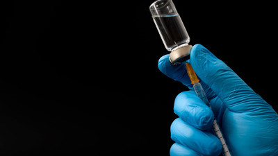 Sosyal mesafe şartı kaldırıldı aşı pasaportu zorunluluğu getirildi. Yüzde 80’i istemiyor