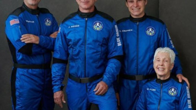 Jeff Bezos uzaya gidiyor. Saatler kaldı