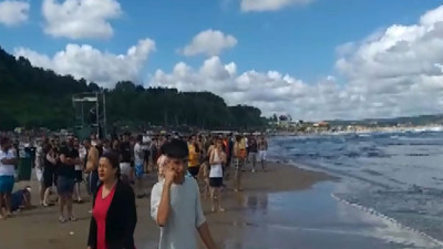 Şile'de sabah denizde 4 kişi kaybolmuştu. İki kişinin cansız bedenine ulaşıldı