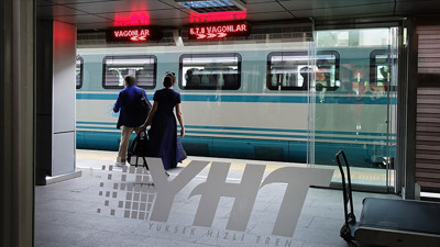 Yoğunluk arttı! YHT'ye ek sefer konuldu