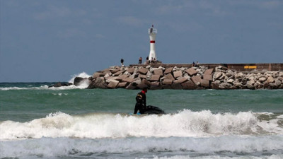 Şile ve Kandıra'da denize girmek yeniden yasaklandı