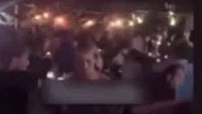 Ece Erken ve eşi 19 bin lira hesabı görünce ortalık karıştı! O anlar kameraya böyle yansıdı