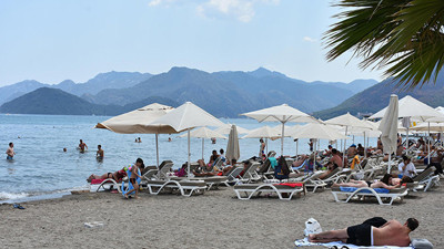 500 bin tatilci gitti Marmarisliler rahat bir nefes aldı