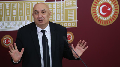 CHP'li Özkoç "yangınlarla ilgili sabotaj var mı" diye sordu... Bakan Soylu'dan kritik yanıt geldi