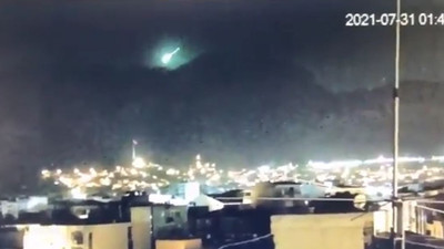 İzmir'de havada esrarengiz görüntülerin sırrı çözüldü