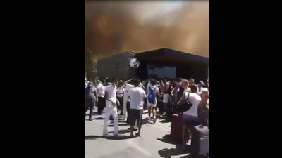 Bodrum'da yangın büyüdü. Ev ve otellerin boşaltılması için anonslar yapılıyor