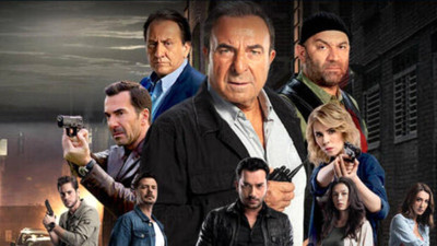 Arka Sokaklar’da yaprak dökümü sürüyor. Kilit isimler tek tek ayrılıyor