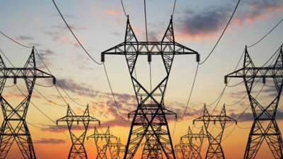 Türkiye’nin dört bir yanında elektrikler kesildi