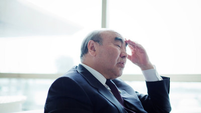 Yolsuzlukla suçlanan Devlet Başkanı 16 yıl sonra ülkesine döndü