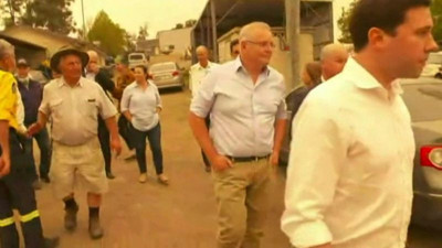 Avustralya'da afetzedeler Başbakan’a nasıl tepki vermişti?