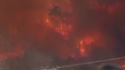 Yılmaz Özdil paylaştı. Türkülere konu olan Çökertme göz göre göre yandı