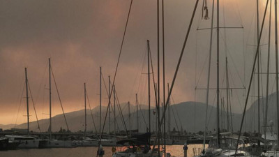 Ören'de tehlike devam ediyor. Tekneler açığa demirledi