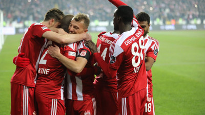 Dinamo Batum: 1 - Sivasspor: 2