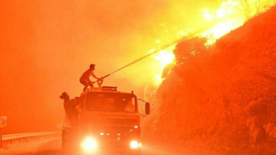Milas'ta alevler ikinci termik santrali de tehdit ediyor