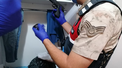 Yasa dışı silah ticareti operasyonu. 21 gözaltı