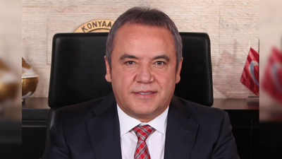 Muhittin Böcek hastaneye kaldırıldı