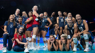 Kadın voleybolunda ABD olimpiyat şampiyonu oldu