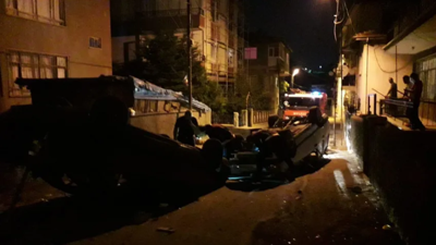 Ankara’da tehlikeli gerginlik devam ediyor. Evler ve iş yerleri taşlandı