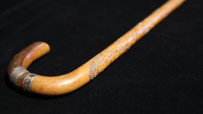 Atatürk'e İran Şahı'nın hediye ettiği baston satılıyor