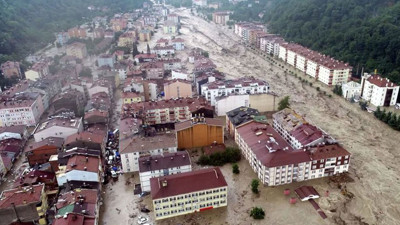 Bozkurt'ta su toplama havzasına ev yapmışlar