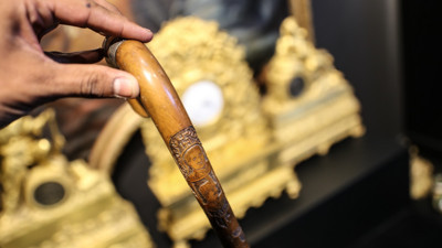 Atatürk'e ait olduğu öne sürülen baston kayıtlarda çıkmadı