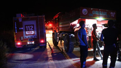 Antakya’da çıkan orman yangını kontrol altına alınmaya çalışılıyor