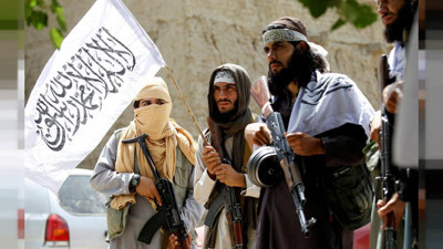 Afganistan’da yönetim Taliban’a geçiyor