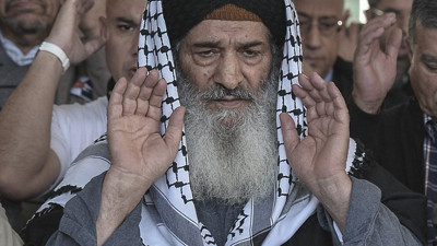 Müslüm Gündüz Taliban'ı tebrik etti