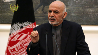 Afganistan'dan kaçan Eşref Gani'den ilk açıklama