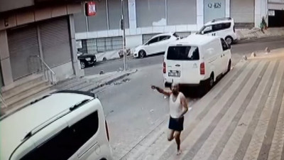 Evine giren hırsızların aracıyla evine döndü