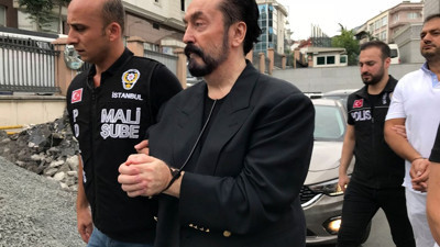 Adnan Oktar gazeteciden 30 bin lira istedi