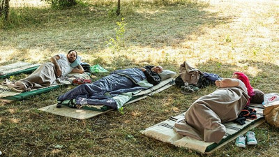 On dönüm bostan yan gel yat Osman