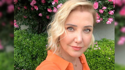 Berna Laçin 51 yıllık gazete kupürünü paylaştı. Tarih tekerrürden ibaret