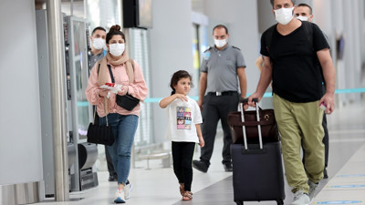 Afganistan'dan tahliye edilen 357 yolcu İstanbul'da