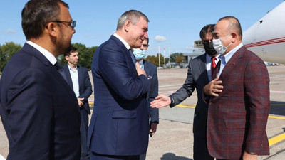 Dışişleri Bakanı Çavuşoğlu, Kiev’de