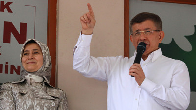 Ahmet Davutoğlu’ndan Hakkari'de dikkat çeken sözler: Bunu Bahçeli ile Perinçek de duysun