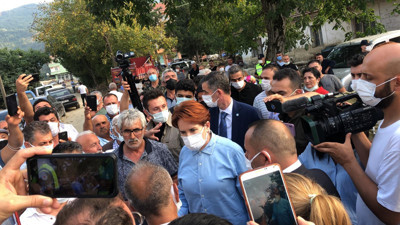 Meral Akşener Sinop'ta afet bölgesini ziyaret etti