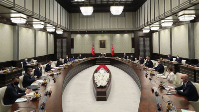 Kabineyi karıştıracak anket