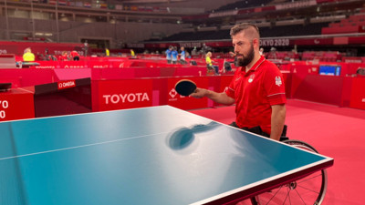 Tokyo'da Ali Öztürk'ten bronz madalya