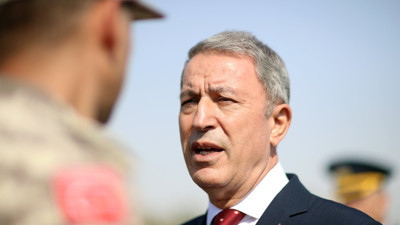 Bakan Akar'dan hava savunma sistemi açıklaması