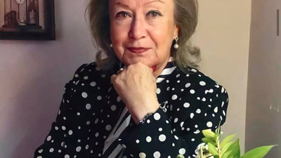 Türk Sanat Müziği sanatçısı İnci Çayırlı hayatını kaybetti